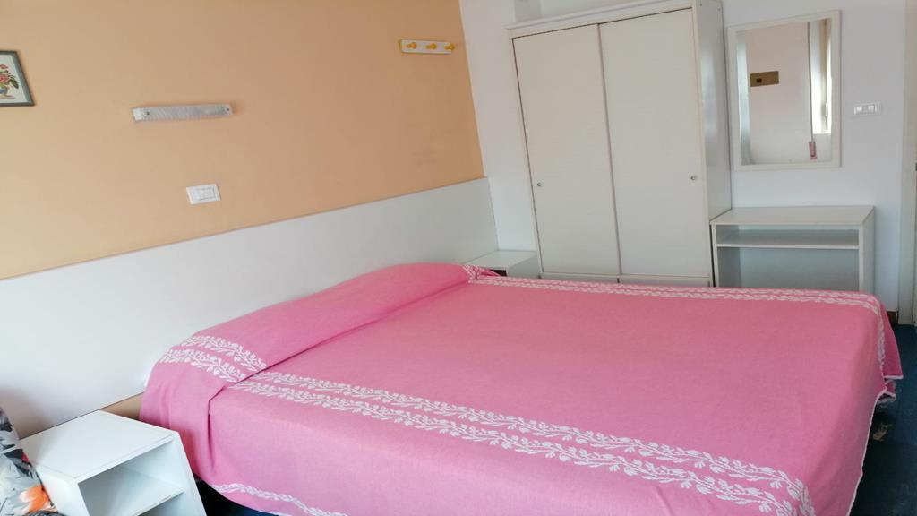 רימיני Hotel Manolita מראה חיצוני תמונה