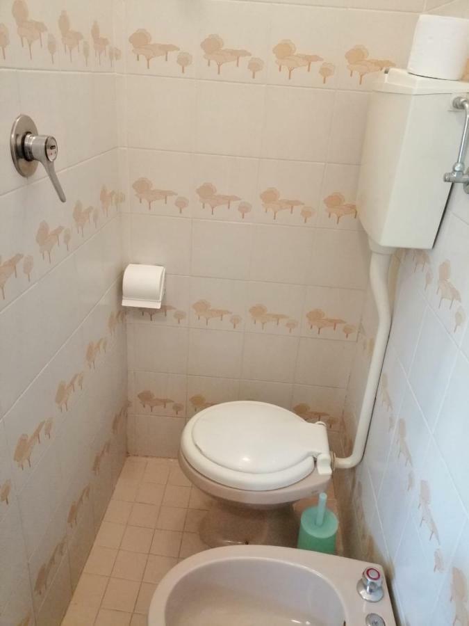 רימיני Hotel Manolita מראה חיצוני תמונה